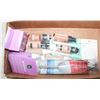 Image 1 : FLAT OF BEAUTY SUPPLIES