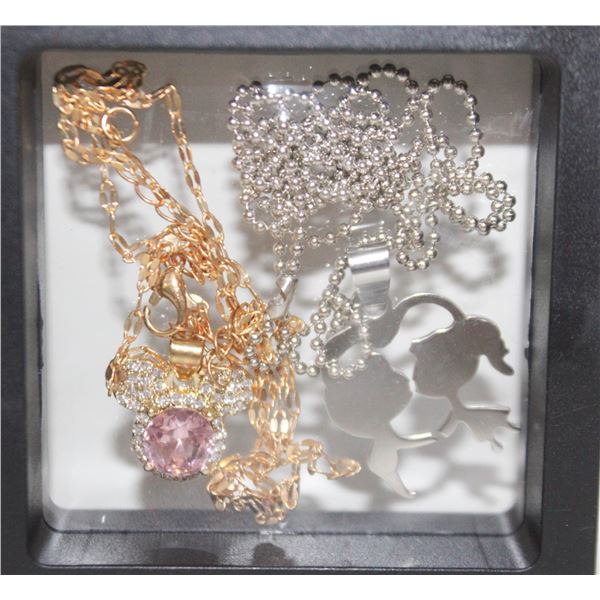 GOLD PLATED CRYSTAL MICKEY NECKLACE & KISSING