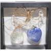 Image 1 : TEARDROP SHAPED RESIN FORGET ME NOT FLOWER