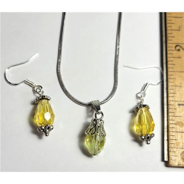26) PALE YELLOW SET OF CRYSTAL DROP