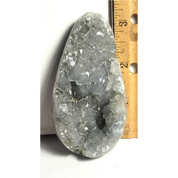 11) NATURAL 211.5 GRAM CELESTITE