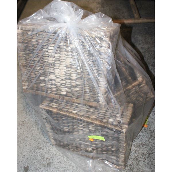 5 WICKER STORAGE BASKETS