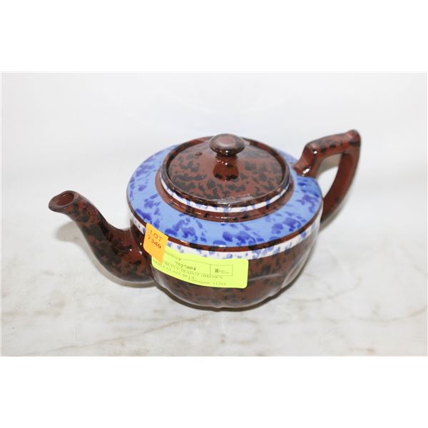 BROWN BETTY TEAPOT (BROWN MARBLE GLAZE/BLUE+