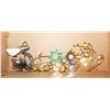 Image 1 : 14 ESTATE BROOCHES ALL DIFFERENT