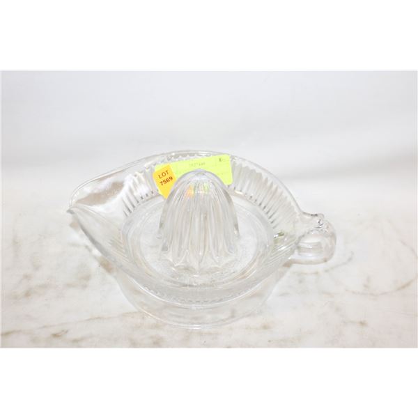 VINTAGE CLEAR GLASS JUICER+HANDLE+SPOUT
