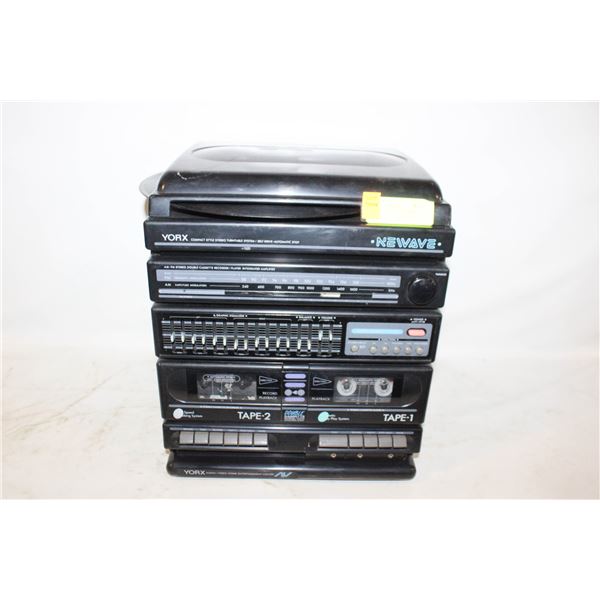 VINTAGE YORX NEWAVE FM88108 40W TAPE DECK