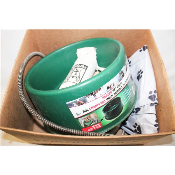 1 BOX WITH HEATED DOG BOWL/FETCH TOY/