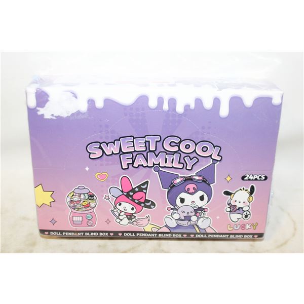 HELLO KITTY 24 FIGURINE KEYCHAIN MYSTERY