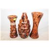 Image 1 : 3 MANGO WOOD DECORATIVE VASES
