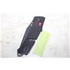 Image 1 : 1 BAG WITH SOG TRIDENT AT FOLDING KNIFE