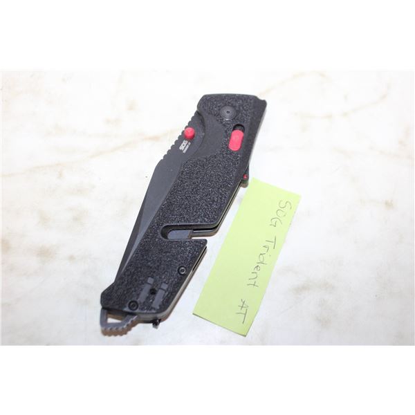 1 BAG WITH HONEY BADGER AND CRKT