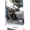 Image 38 : 2006 FREIGHTLINER FLD120 FLATBED CRANE TRUCK