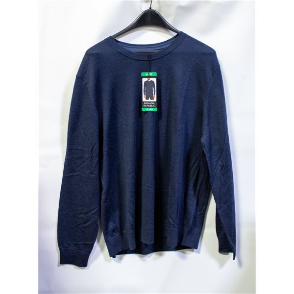 NEW BANANA REPUBLIC MENS LONG SLEEVE CREW SHIRT