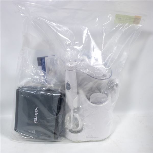NEW WATERPIK ULTRA WATER FLOSSER & 2 TRAVEL CASES