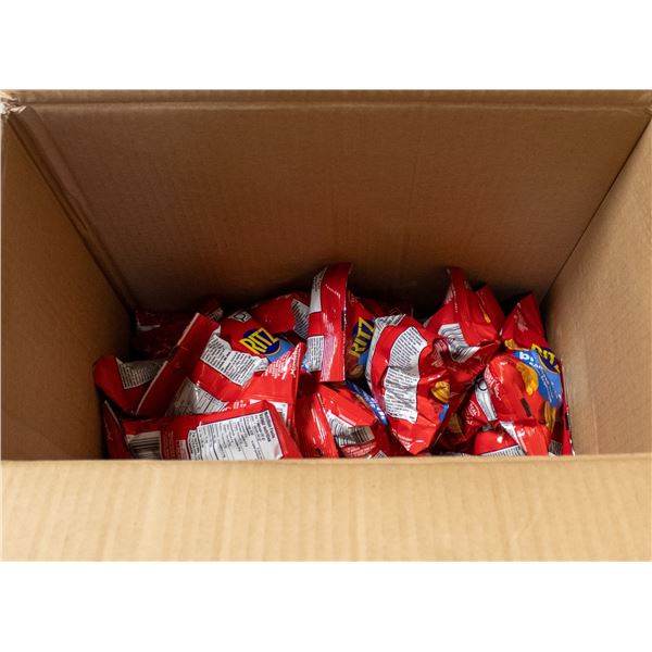 BOX OF 33 RITZ BITS MINI SANDWICHES CHEESE FLAVOUR