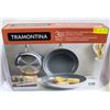 Image 1 : 3 PIECE TRAMONTINA TRI-PLY CLAD CERAMIC SKILLETS