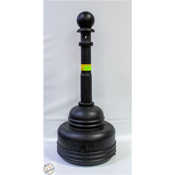 NEW SMOKERS STAND UP COMMERCIAL ASHTRAY