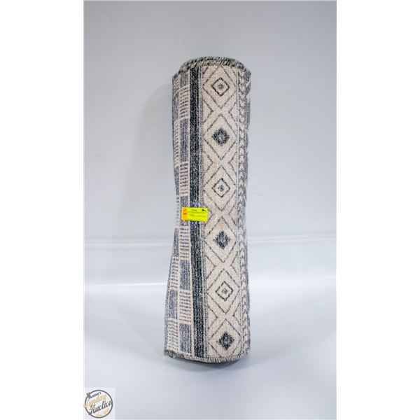 FRANKLIN FLOOR RUNNER 2 X 7', MEMORY FOAM &