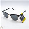 Image 1 : PAIR OF NEW FOSTER GRANT SUNGLASSES
