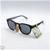 Image 1 : PAIR OF NEW FOSTER GRANT SUNGLASSES