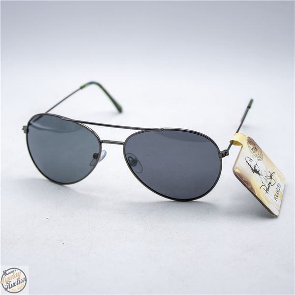 PAIR OF SUNGLASSES