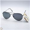 Image 1 : PAIR OF SUNGLASSES