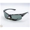 Image 1 : PAIR OF SUNGLASSES
