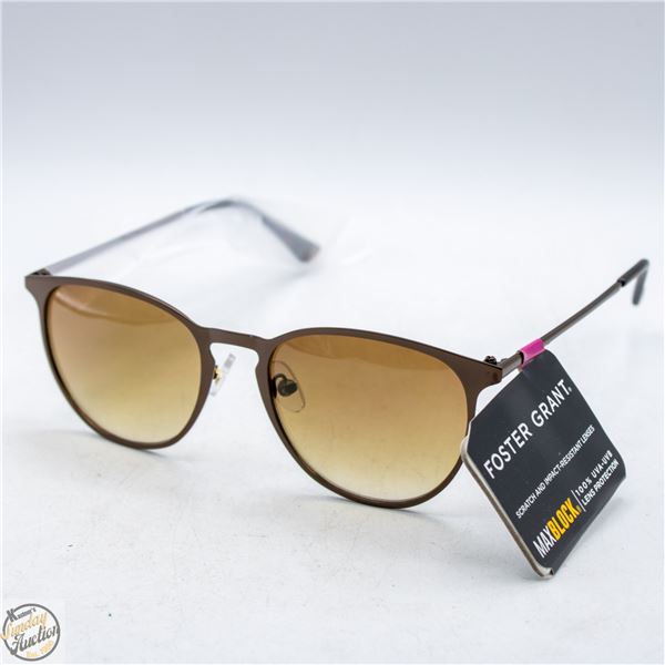 PAIR OF SUNGLASSES