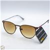 Image 1 : PAIR OF SUNGLASSES