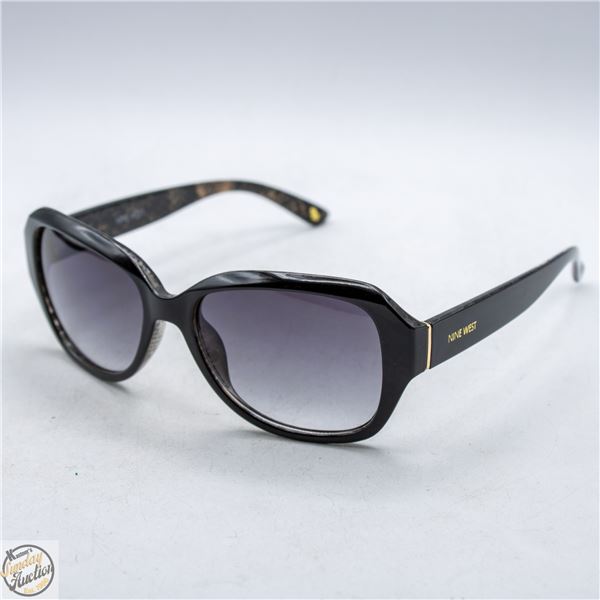 PAIR OF SUNGLASSES