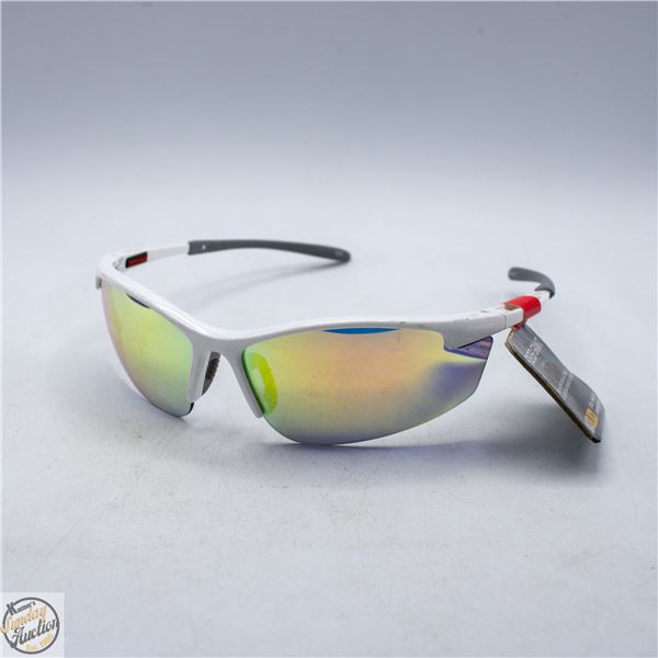 PAIR OF SUNGLASSES
