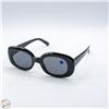 Image 1 : PAIR OF SUNGLASSES