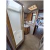 Image 25 : OFF SITE: 1998 FLEETWOOD BOUNDER 36' MOTORHOME