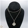 Image 1 : VINTAGE DUMAI QUARTZ PENDENT WATCH NECKLACE