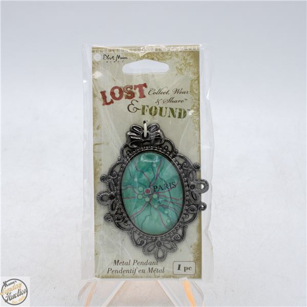 BLUE MOON BEADS PARIS METAL PENDANT