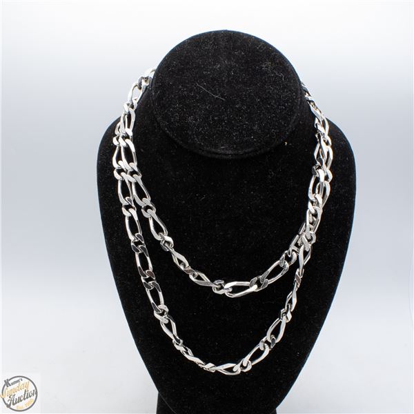 VINTAGE MONET SILVER-TONE CHUNKY CHAIN NECKLACE