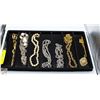 Image 1 : VINTAGE LOT OF VARIOUS JEWERLY