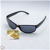 Image 1 : PAIR OF SUNGLASSES