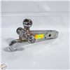 Image 1 : TRAILER RECOEVER HITCH WITH TRIPLE BALL