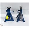 Image 1 : PAIR OF AXLE STANDS 2 RON CAPACITY