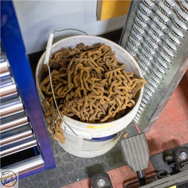 BUCKET OF TIRE CHAINS