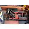 Image 1 : 1500 LB MOTORCYCLE JACK