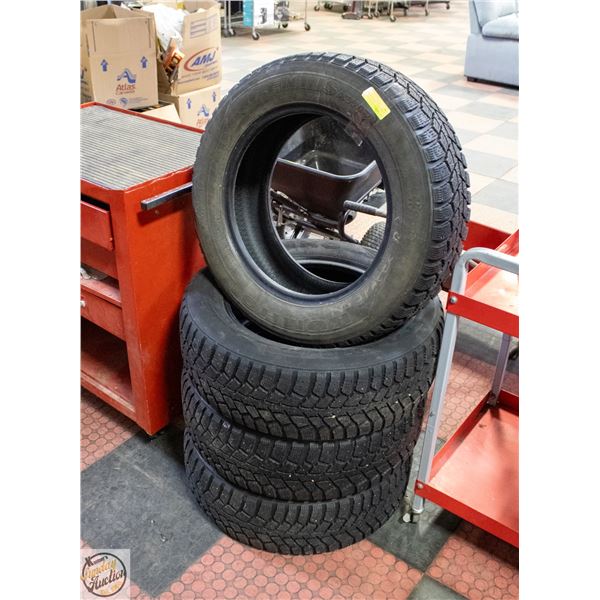 SET OF 4 SNOW TIRES KUMHO IZENWIS KW19 215/60R16