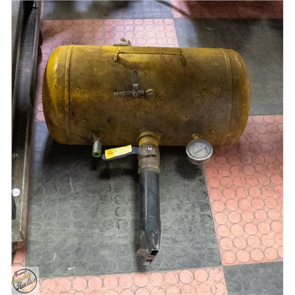 PORTABLE AIR TIRE BEAD SEATER TANK