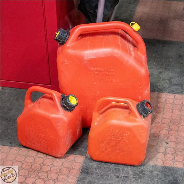 3 GASOLINE JERRY CANS