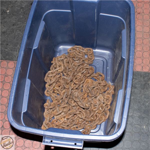 TOTE WITH HEAVY DUTY CHAIN