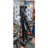 Image 1 : POWERFIST 8 TON LONG STROKE BOTTLE JACK ON