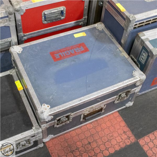 DURABLE SHIPPING CASE: H 12" W 24" L 19"