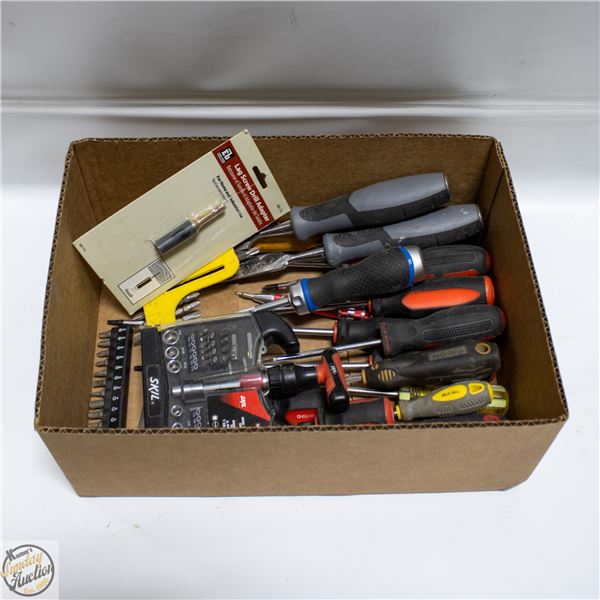 BOX W/ SCREWDRIVERS AND BIT SETS