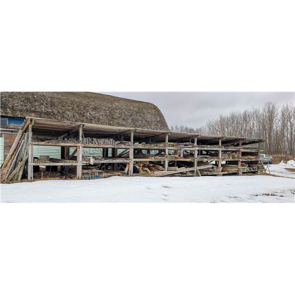 LARGE LOT OF ASSORTED LUMBER LOCATED IN PARKLAND